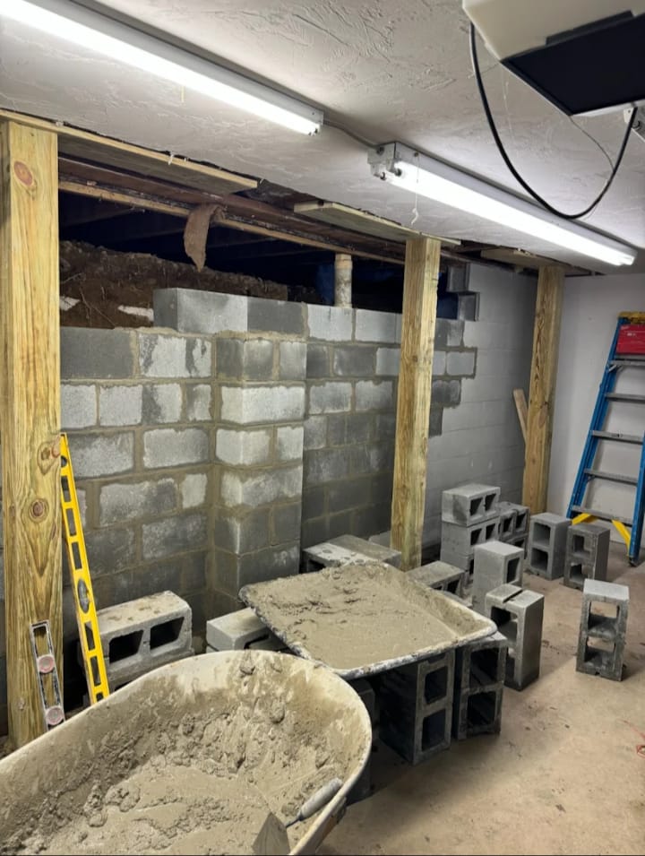 Concrete block foundation construction